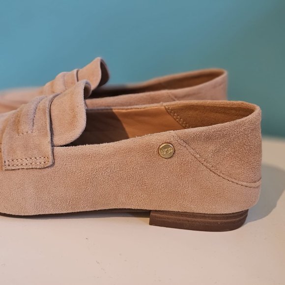 BRAND NEW UGG Suede Loafers - Picture 2 of 5